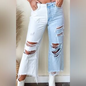 Vervet By Flying Monkey Distressed Light Blue and White Women's Jeans